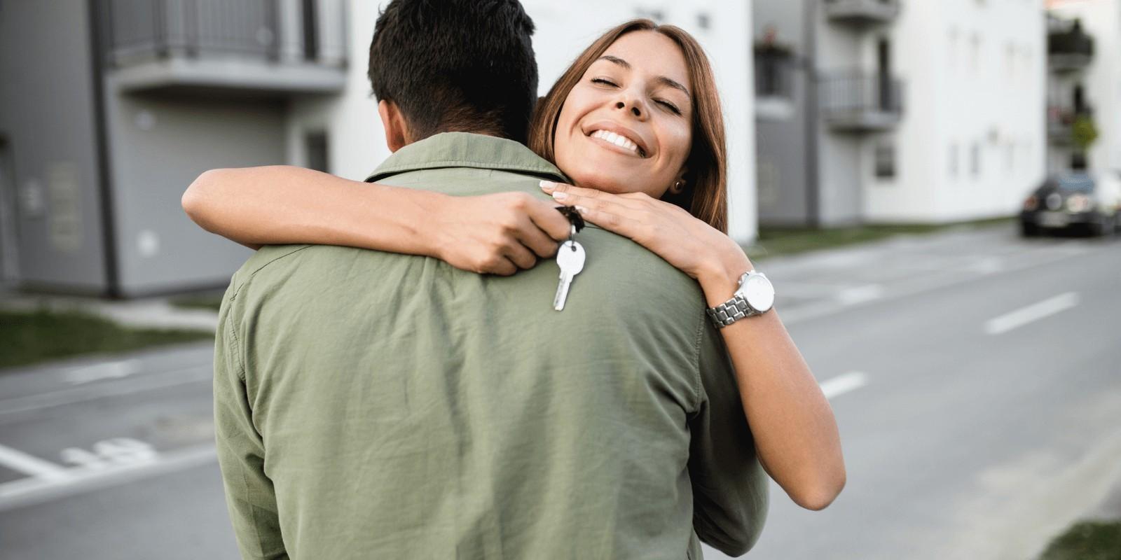 Who pays the real estate agent's fees?